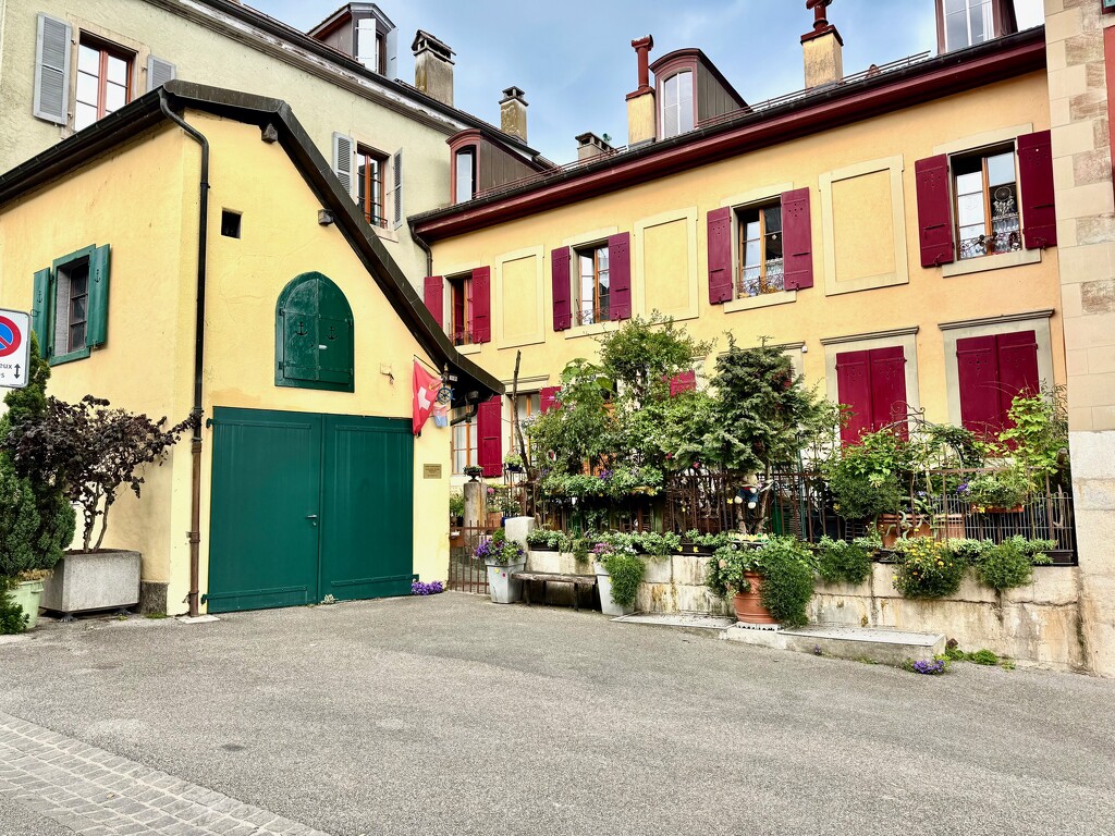 Street of Nyon.  by cocobella