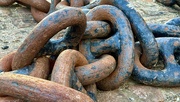 27th Jun 2025 - Chains