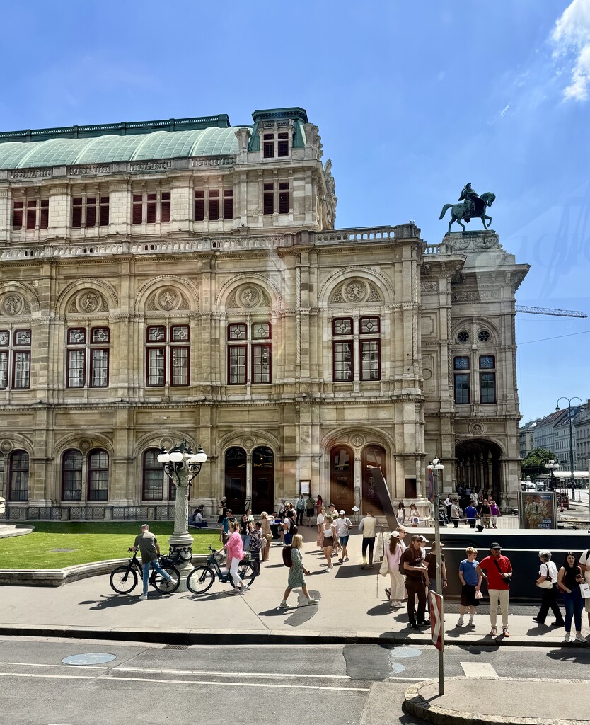 Opera.  by cocobella