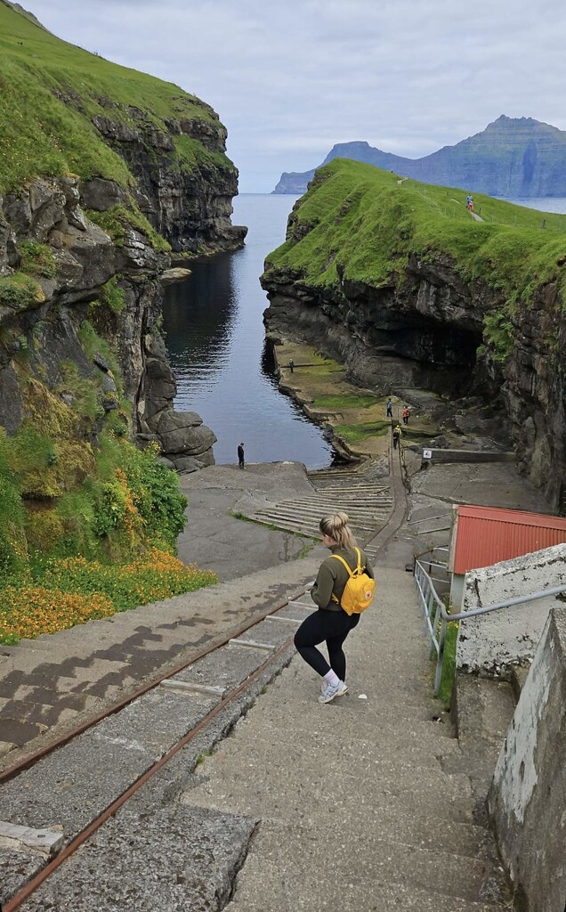 Gjógv by mubbur