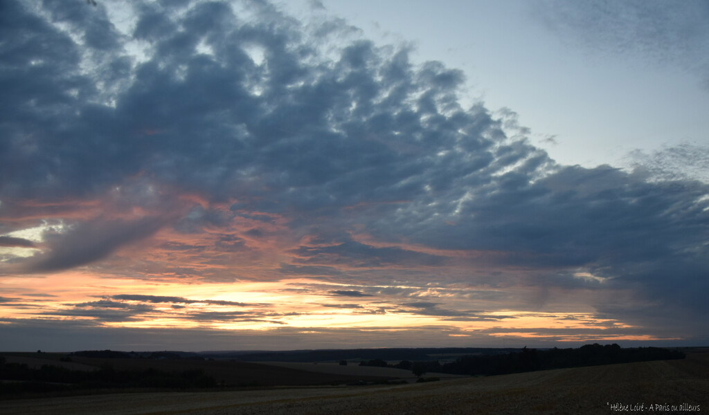 sunset by parisouailleurs