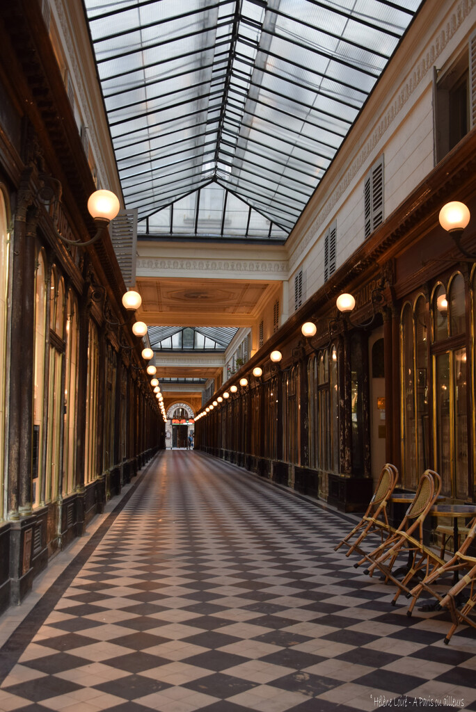 Galerie Verot Dodat by parisouailleurs