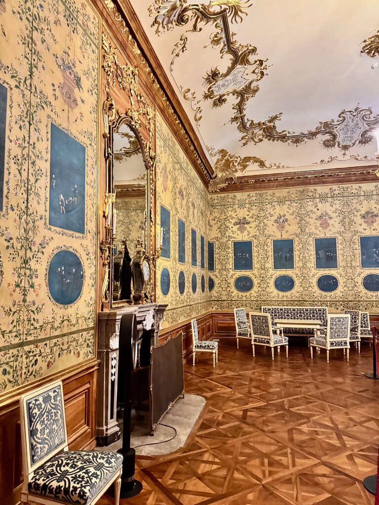 Corner.  by cocobella