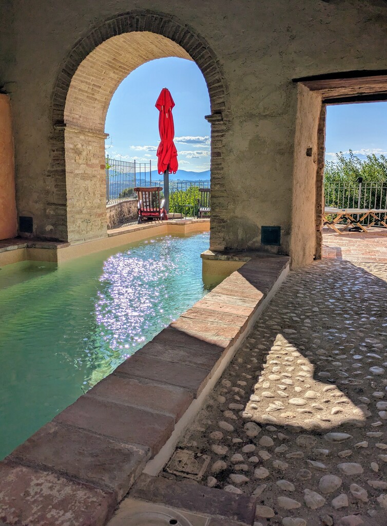 Small pool  by boxplayer