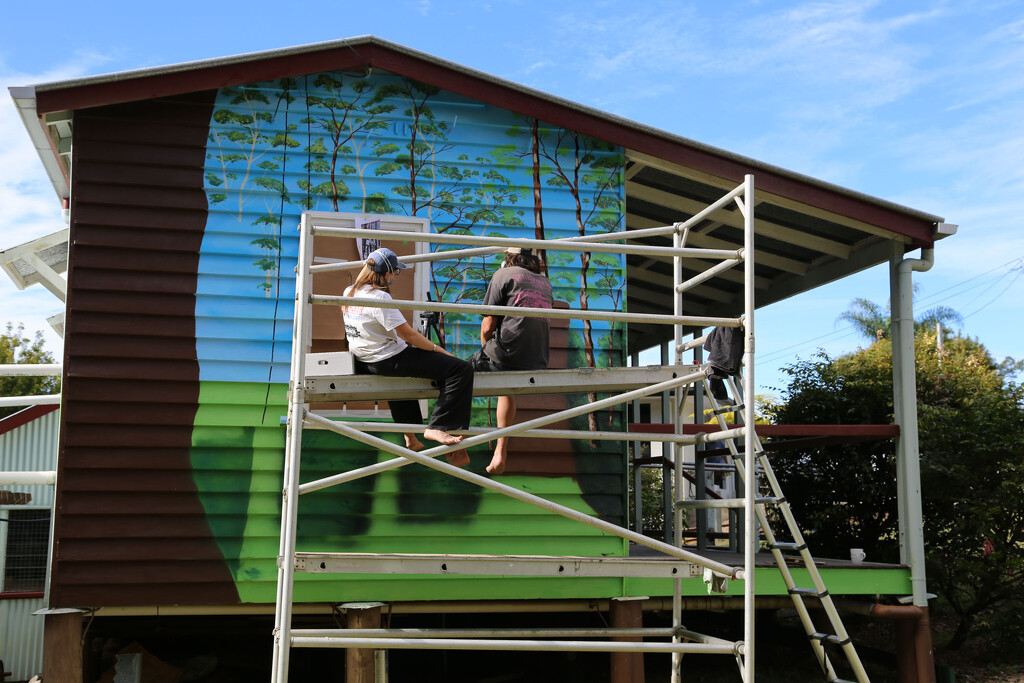 Mapleton Mens Shed mural by jeneurell