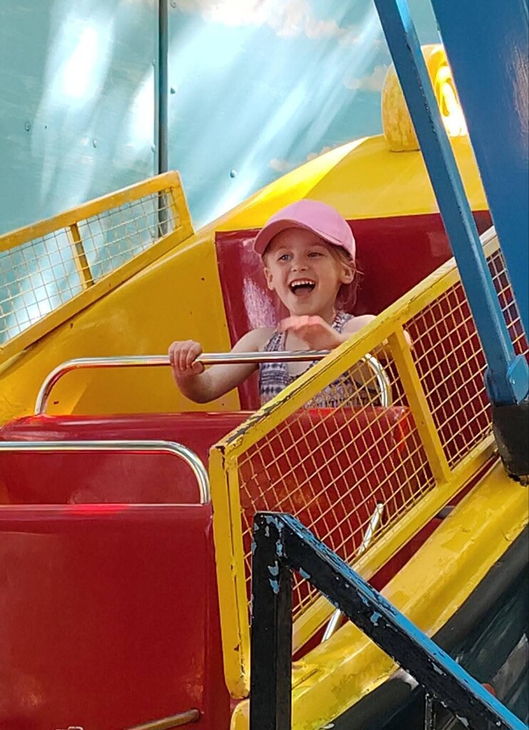 Wheeeeeee! by gailmoore