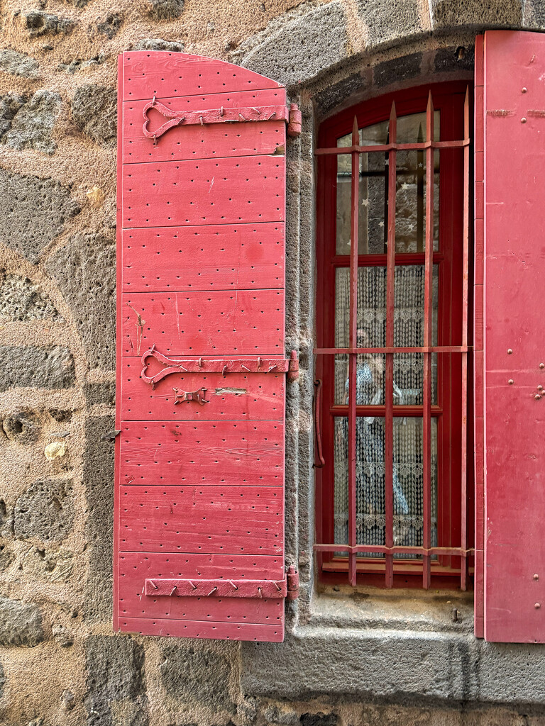 Red hearts.  by cocobella