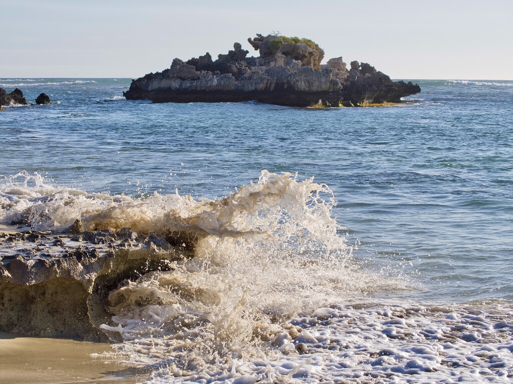 Catching The Splash PA027055 by merrelyn