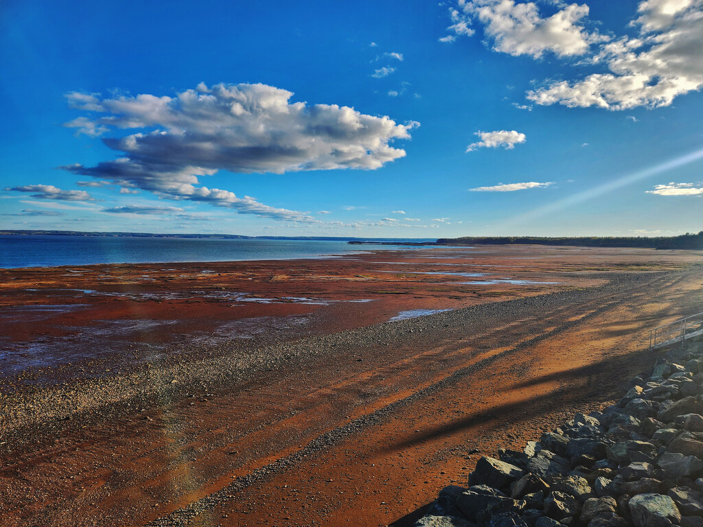 Cobequid Bay on the Bay of Fundy by ljmanning