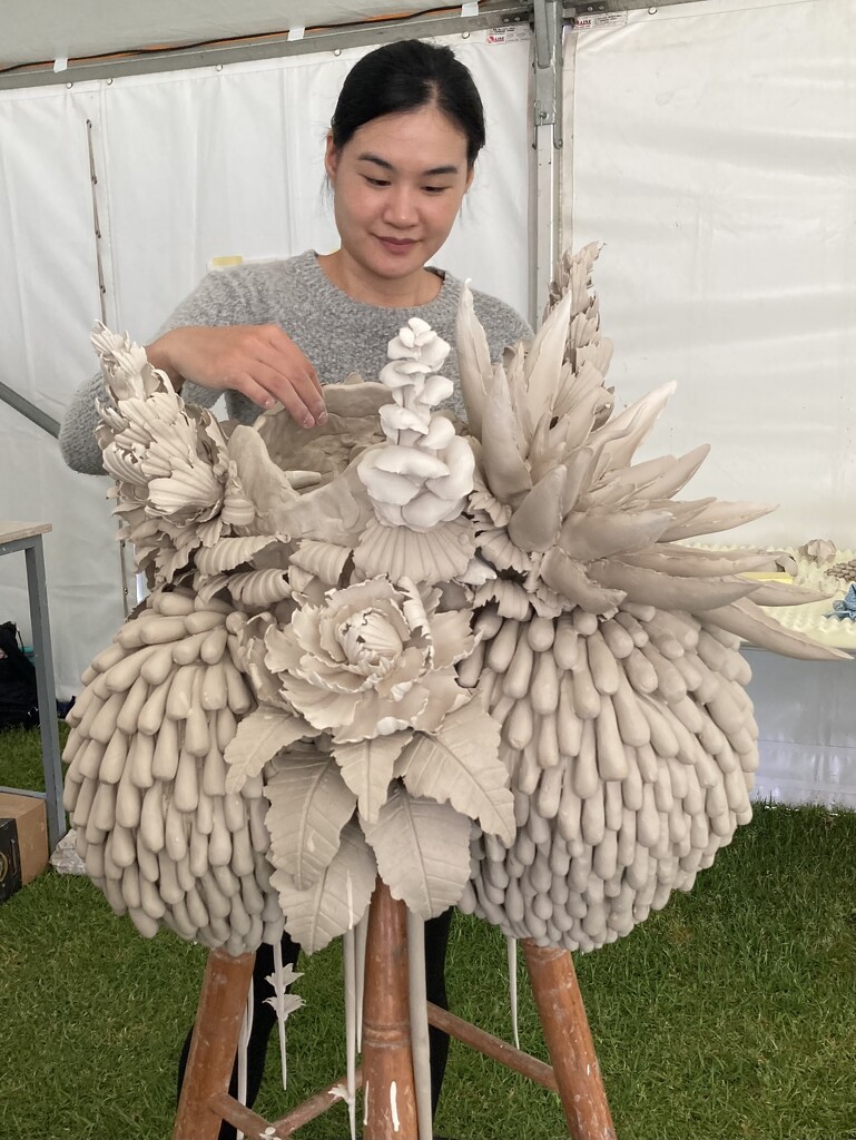 Ruth Ju Shih Li by narayani