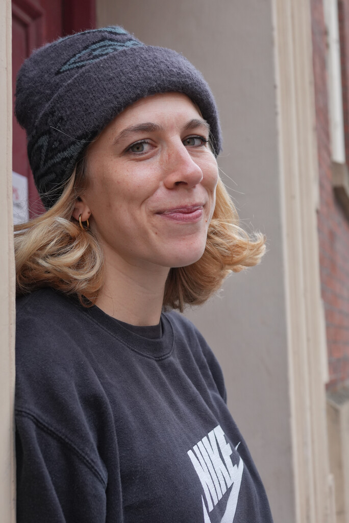 100 Strangers : Round 5 : No. 498 : Bella by phil_howcroft