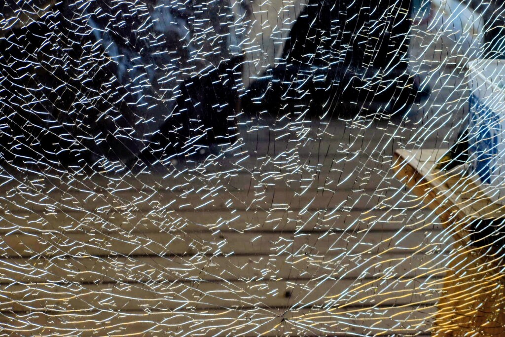 A Bad Fright... by bjywamer