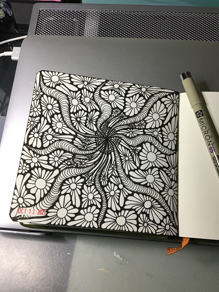 Inktober #12 by juliedduncan