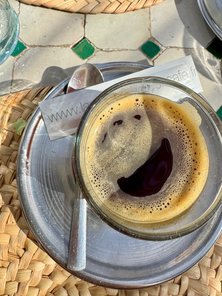 Smiling coffee by cocobella