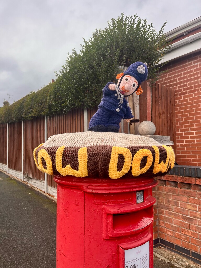 Feeling Groovy by pattyblue