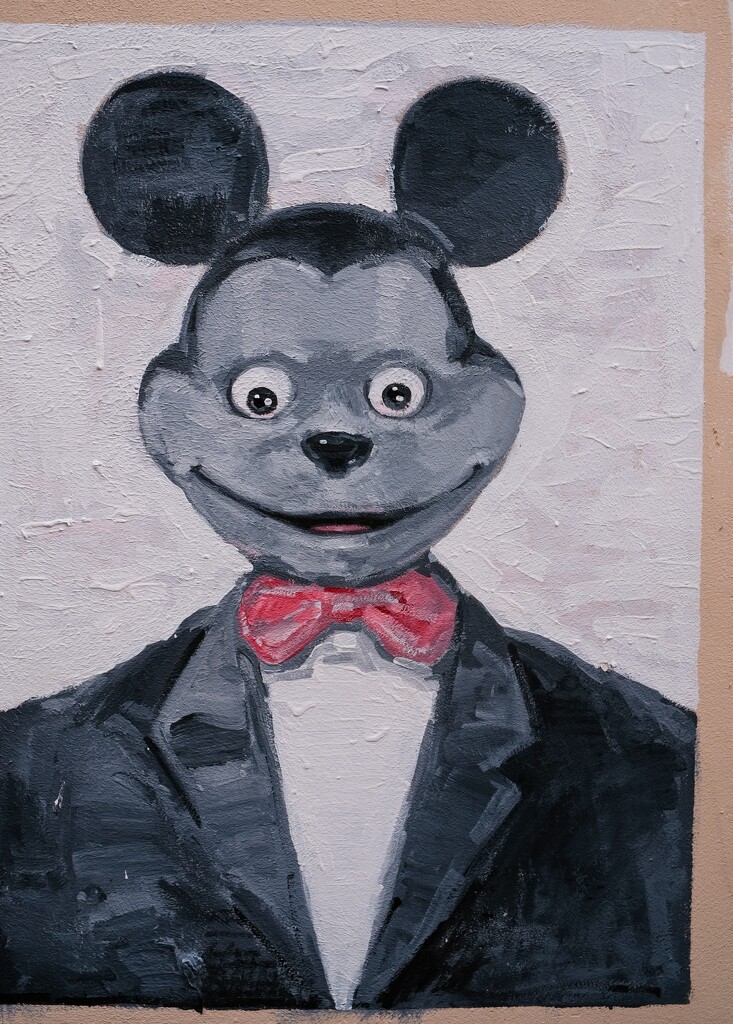 Passort wall art on  Jalan Ah Quee. by ianjb21