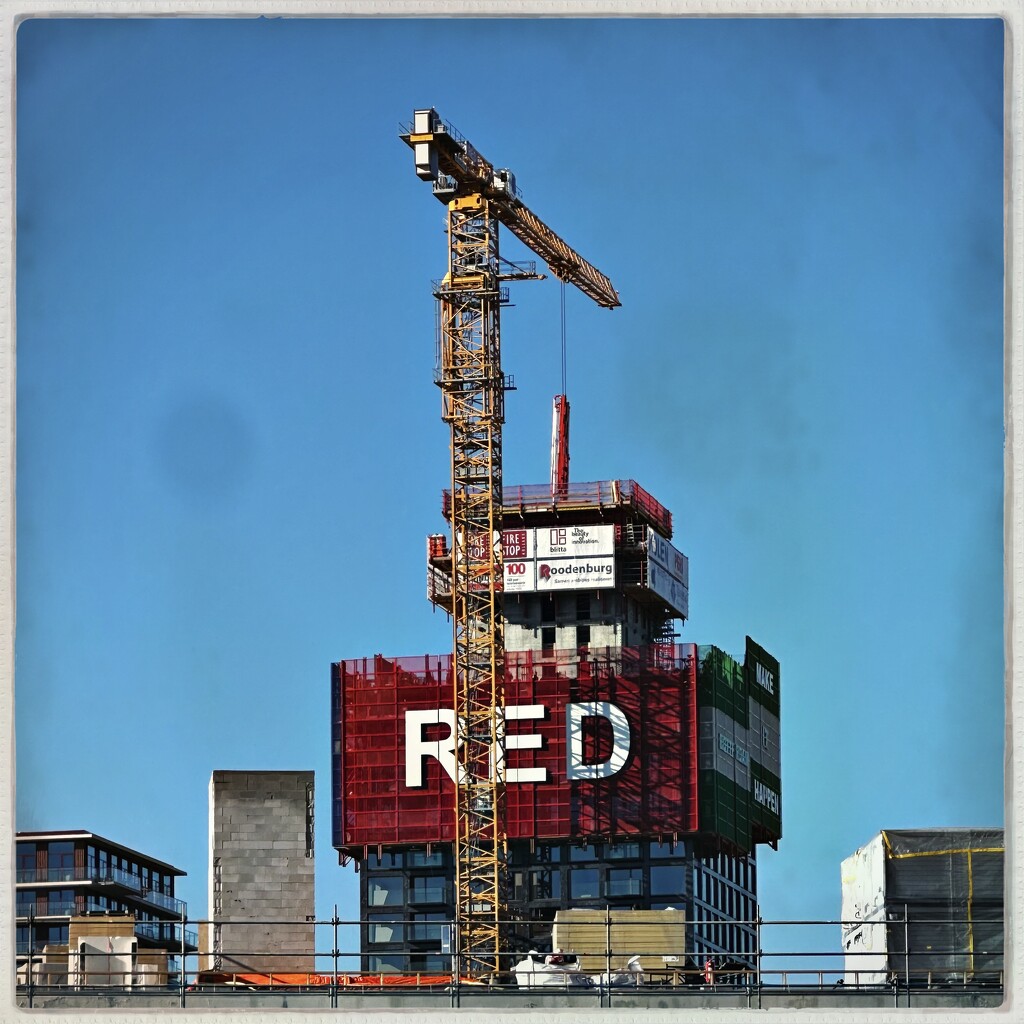 RED by mastermek