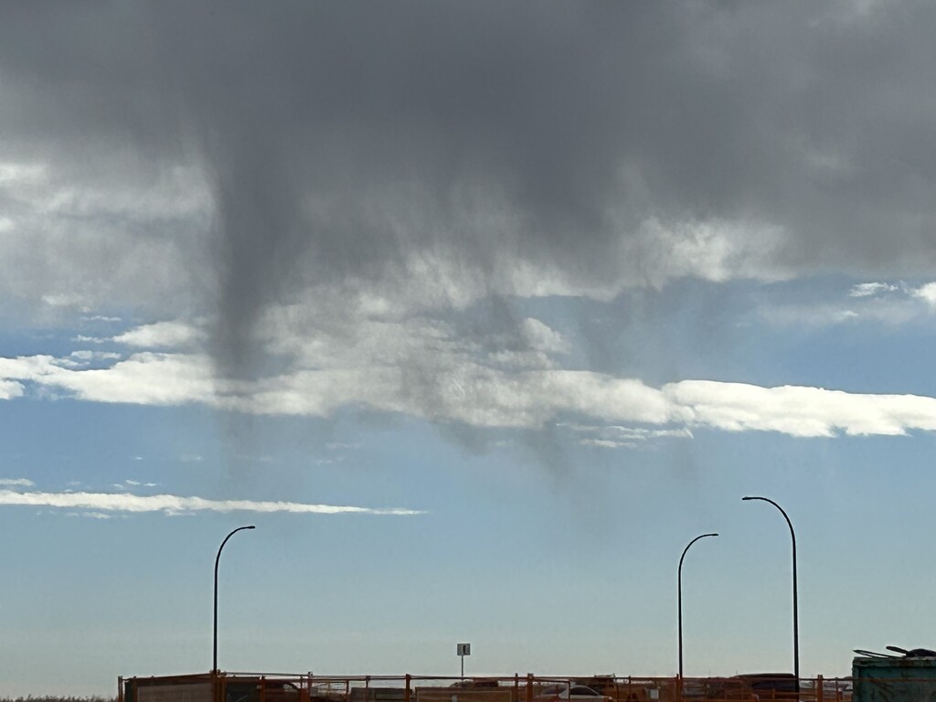Weird cloud by kevinmumford
