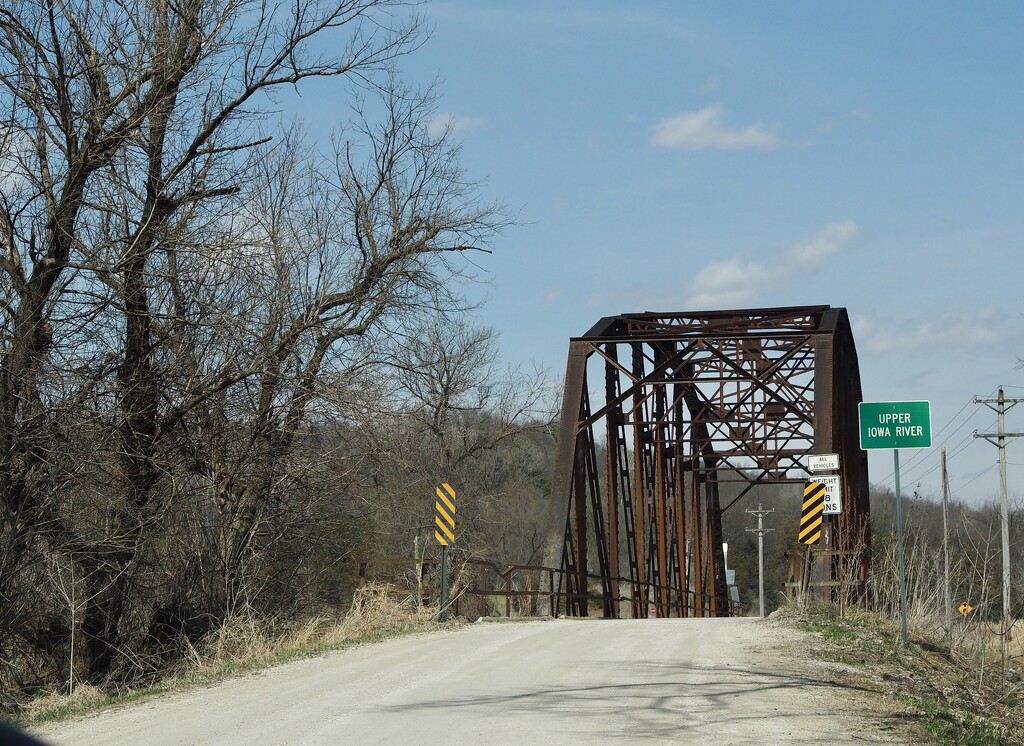Old bridge by vlc