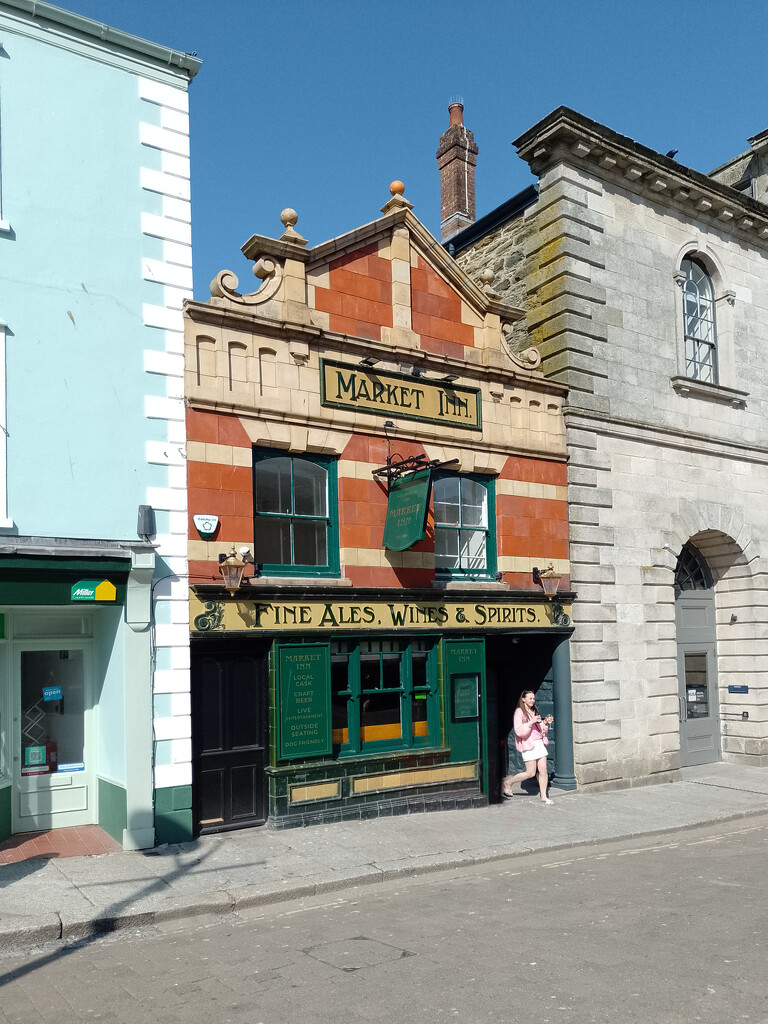 Market Inn by jon_lip