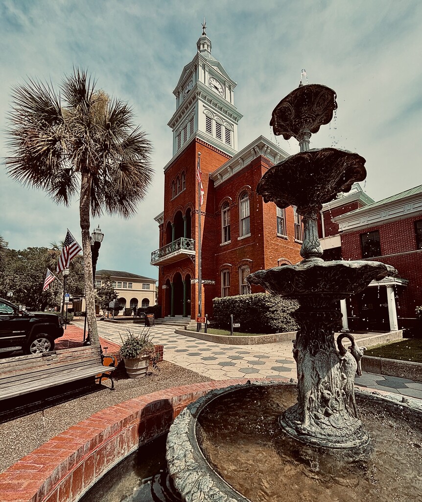 The Fountain, The Palm, The Sky, & The Clock Tower by rickaubin